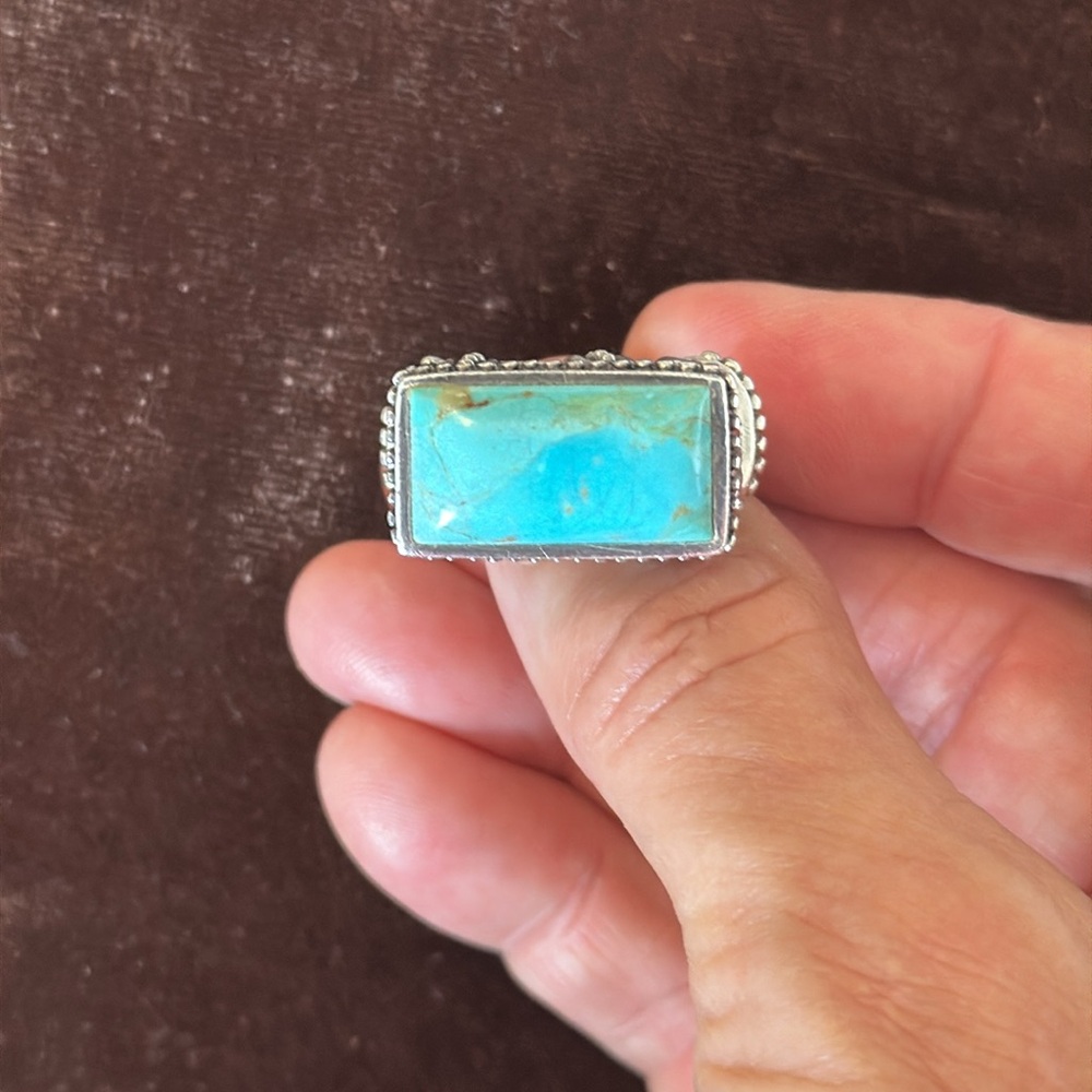 Vintage Sterling Silver Stamped 925 Genuine Turquoise Ring Large and Chunky 🤩 - Picture 6 of 11